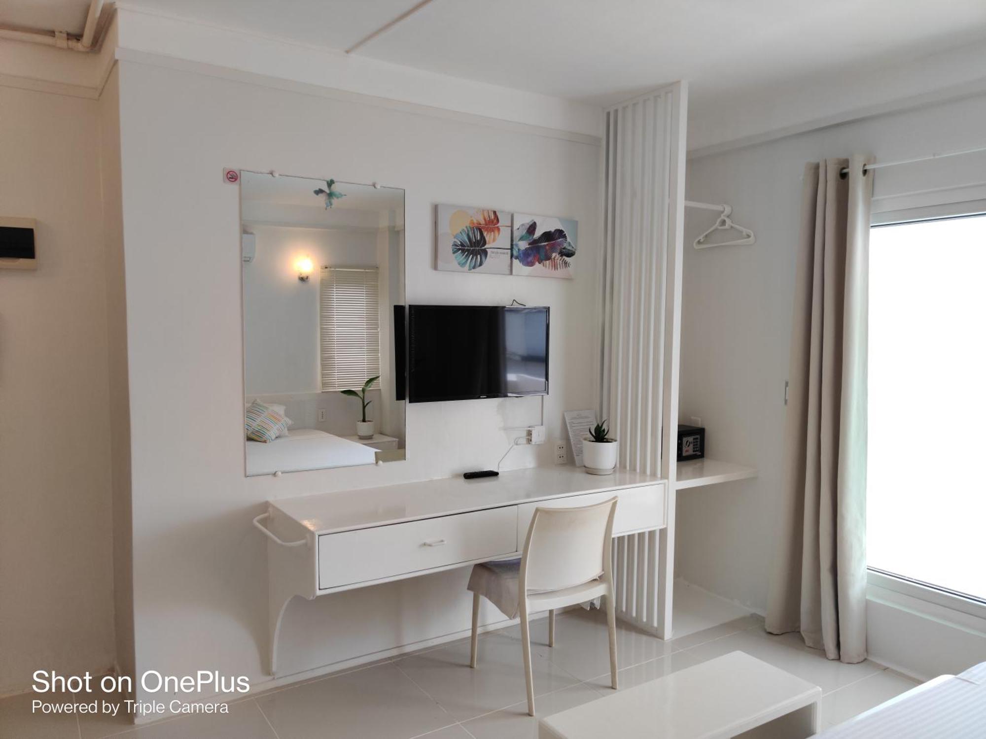 Mecasa Hotel Balabag  Екстер'єр фото