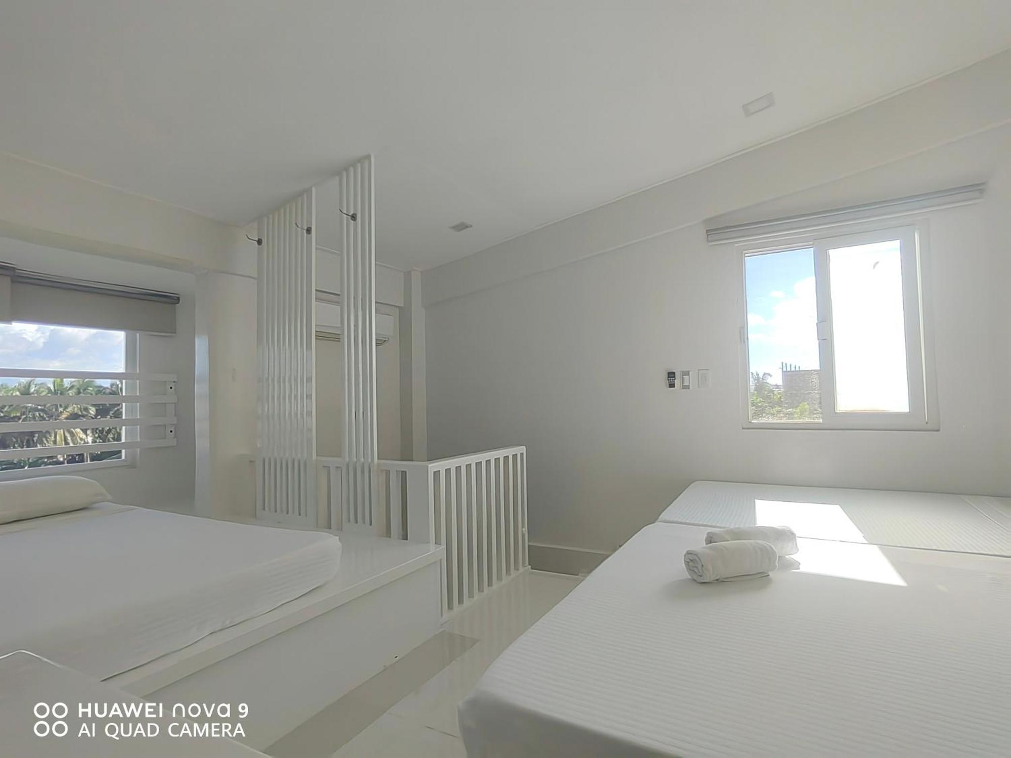 Mecasa Hotel Balabag  Екстер'єр фото