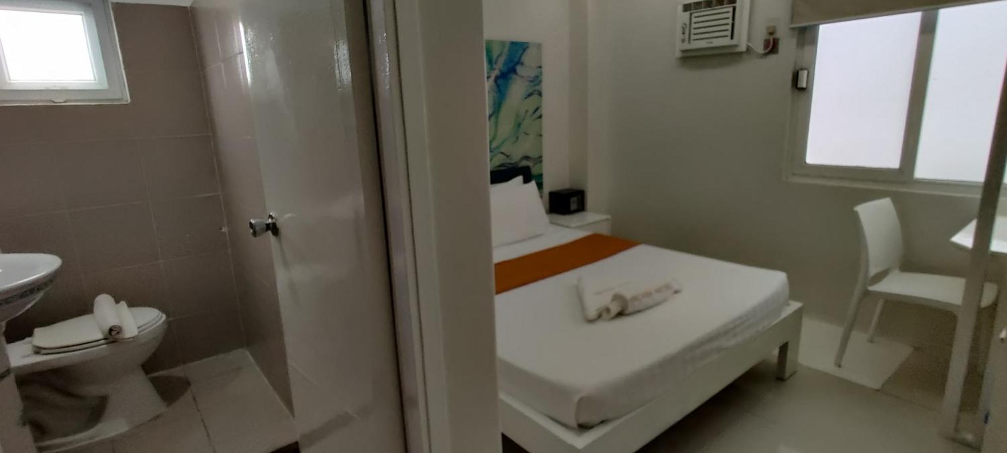 Mecasa Hotel Balabag  Екстер'єр фото
