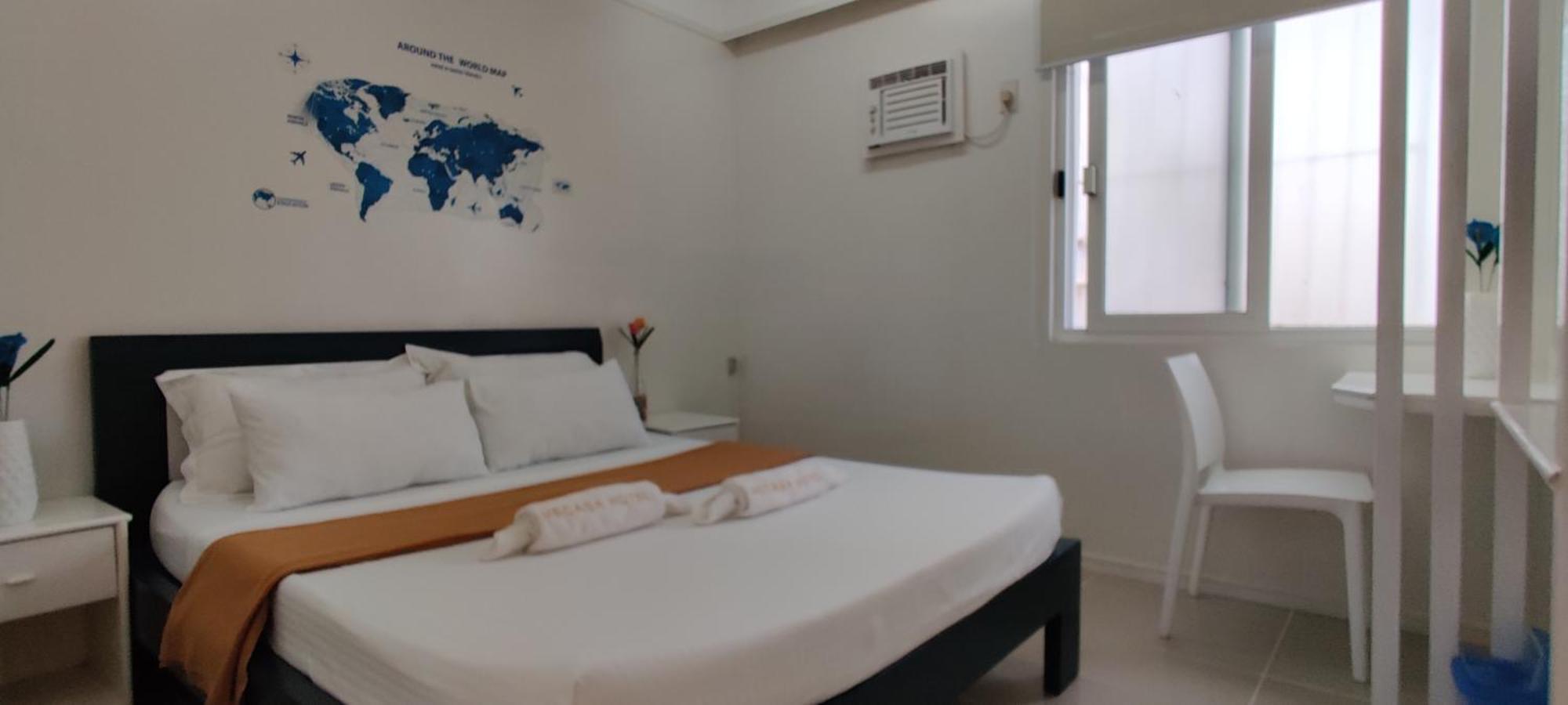 Mecasa Hotel Balabag  Екстер'єр фото