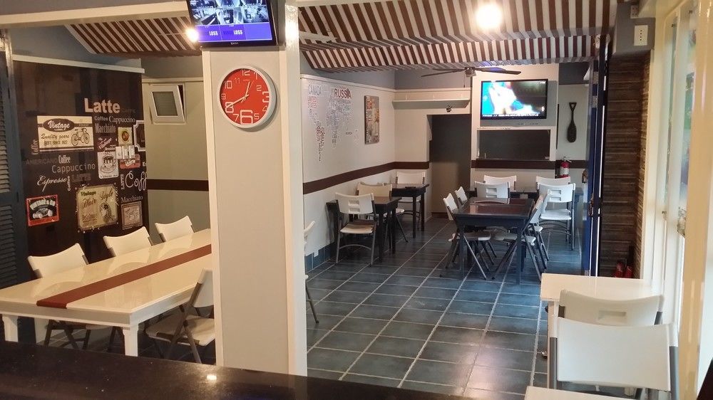 Mecasa Hotel Balabag  Екстер'єр фото