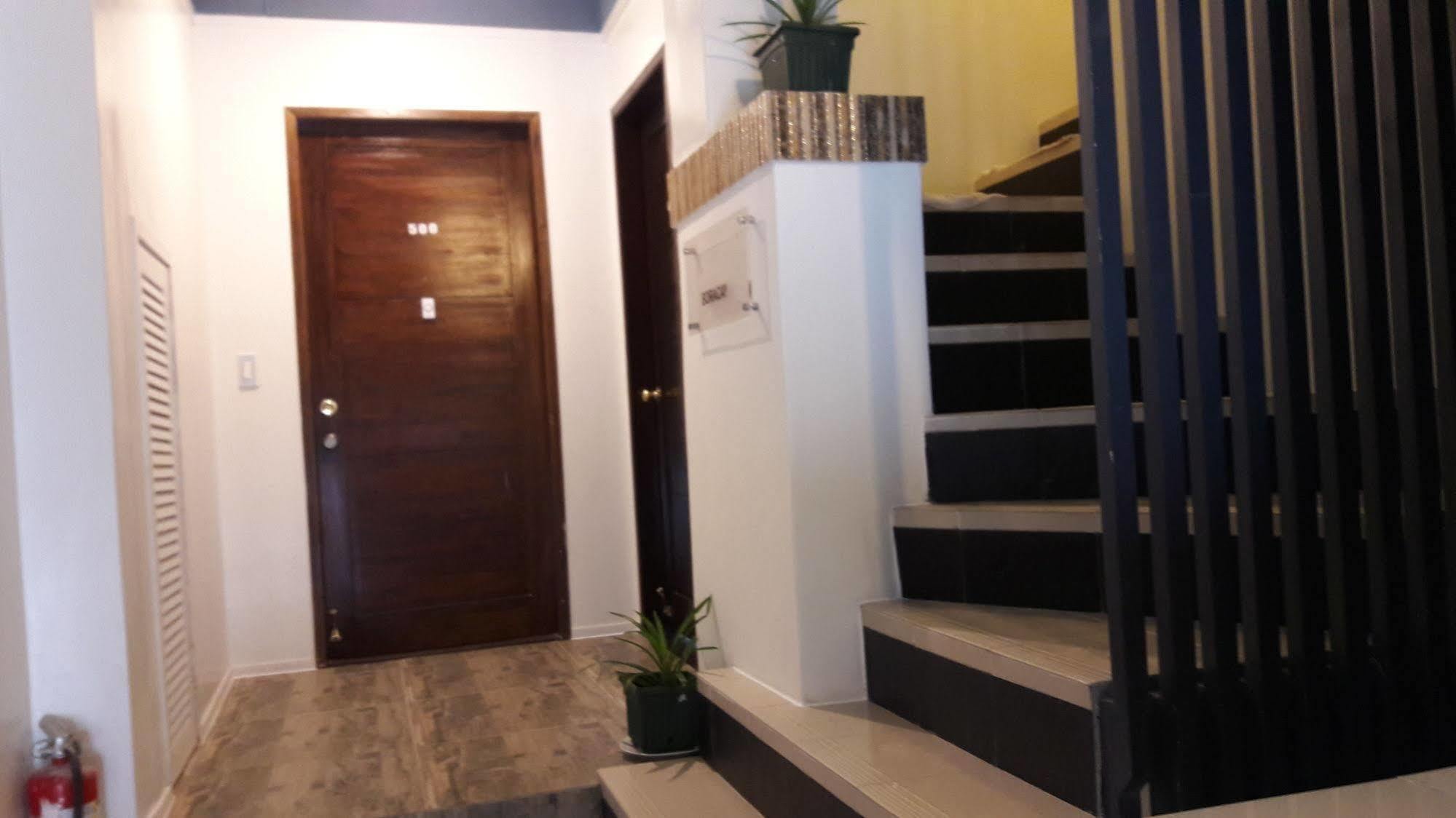 Mecasa Hotel Balabag  Екстер'єр фото